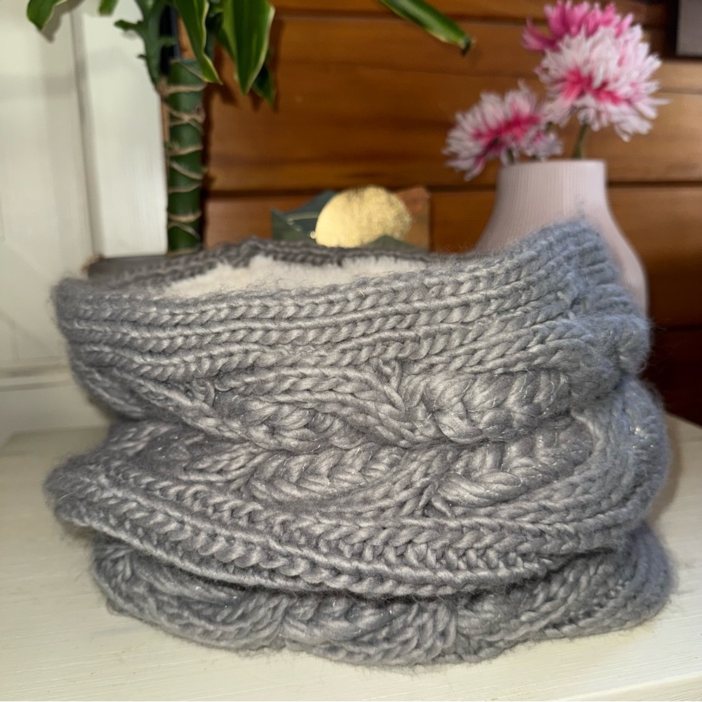 Sonoma Chunky Knit Infinity Scarf NWOT